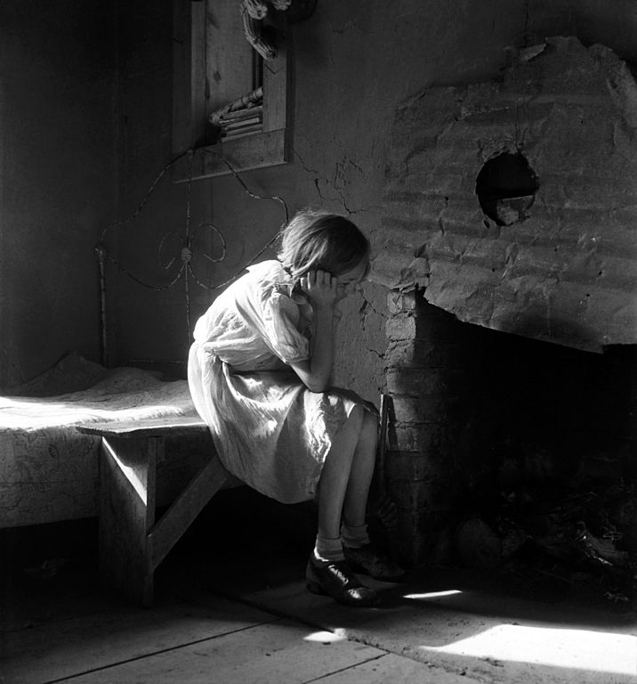 Dorothea Lange - Resettled farm child from Taos Junction to Bosque Farms project